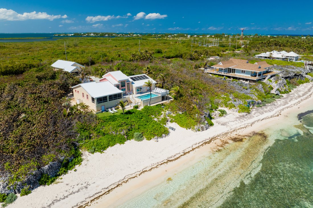 House in Rum Point, North Side, Cayman Islands 4 - 15342393