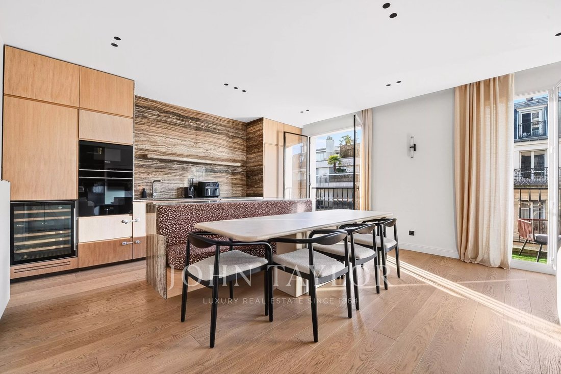 Apartment in Porte Dauphine, Paris 16e Arrondissement, Paris 1 - 17436451