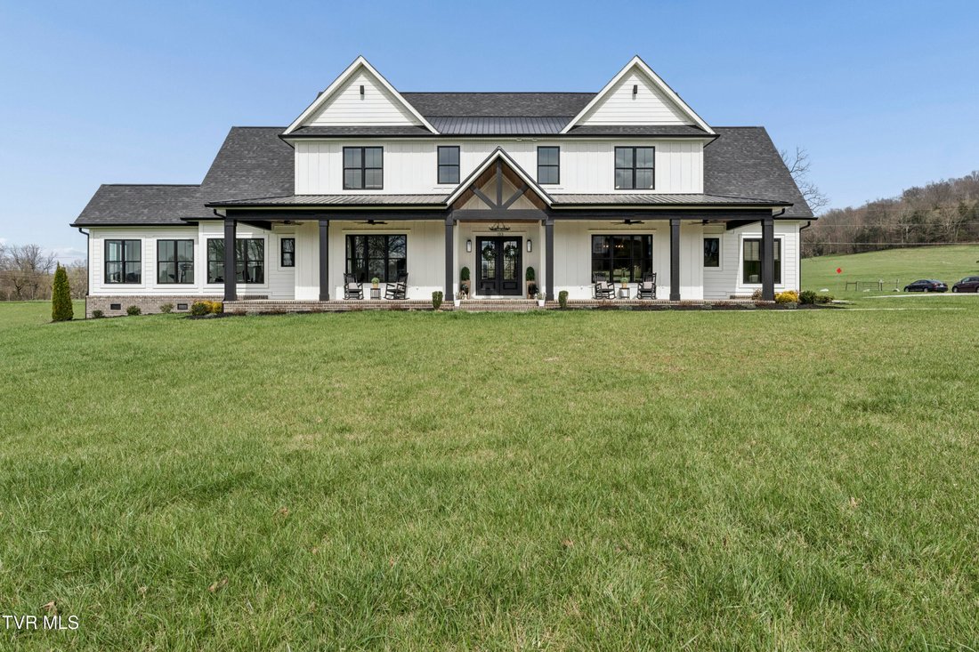 House in Elizabethton, Tennessee, United States 1 - 17438081