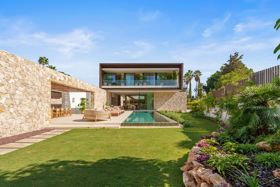 House in Golden Mile, Andalusia, Spain 2 - 16465752