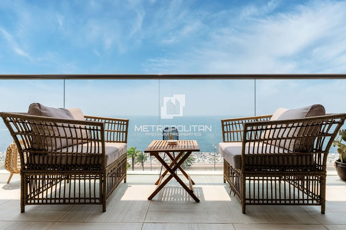 Apartment in Palm Jumeirah, Dubai, United Arab Emirates 3 - 17437158