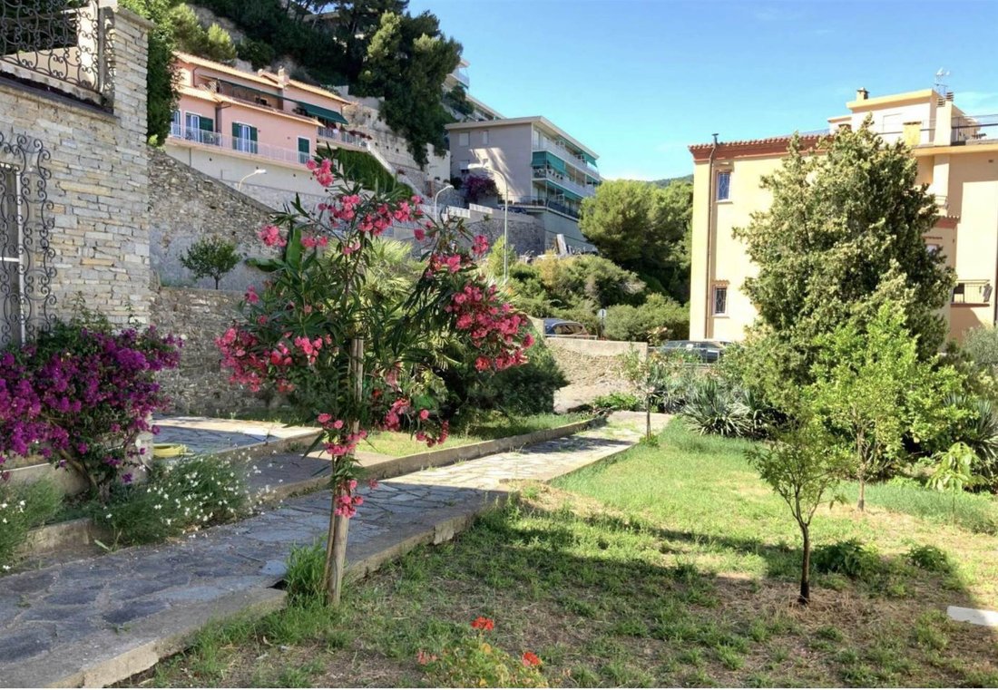 Villa in Laigueglia, Liguria, Italy 3 - 17438750
