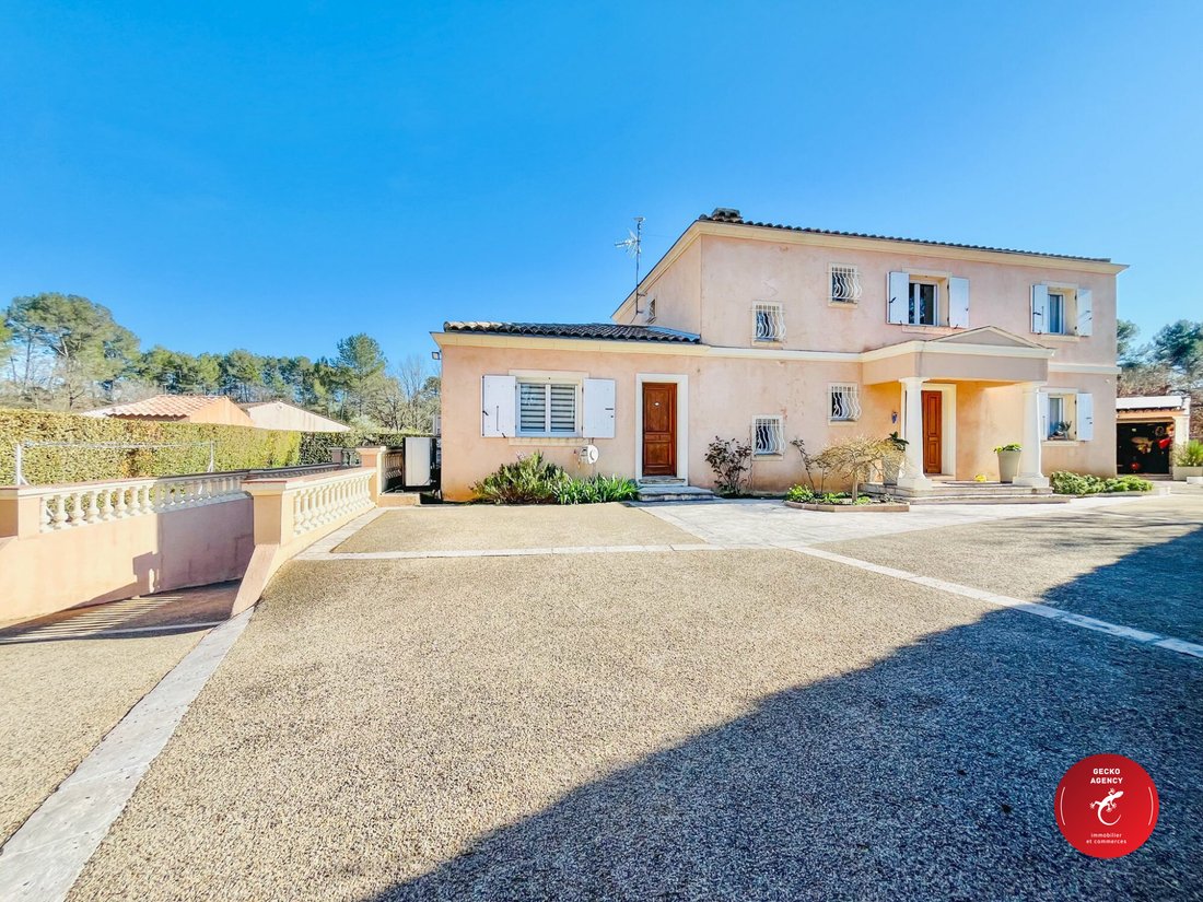 Villa in Trans-en-Provence, Provence-Alpes-Côte d'Azur, France 3 - 17439821