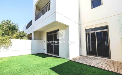 Townhouse in Al Yalayis 2, Al Yalayis, Dubai 1