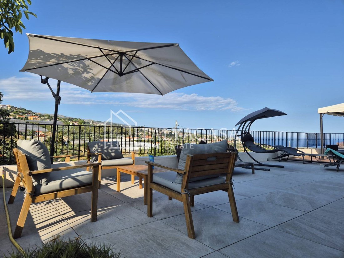 Villa in Coldirodi, Sanremo, Italy 1 - 17439487