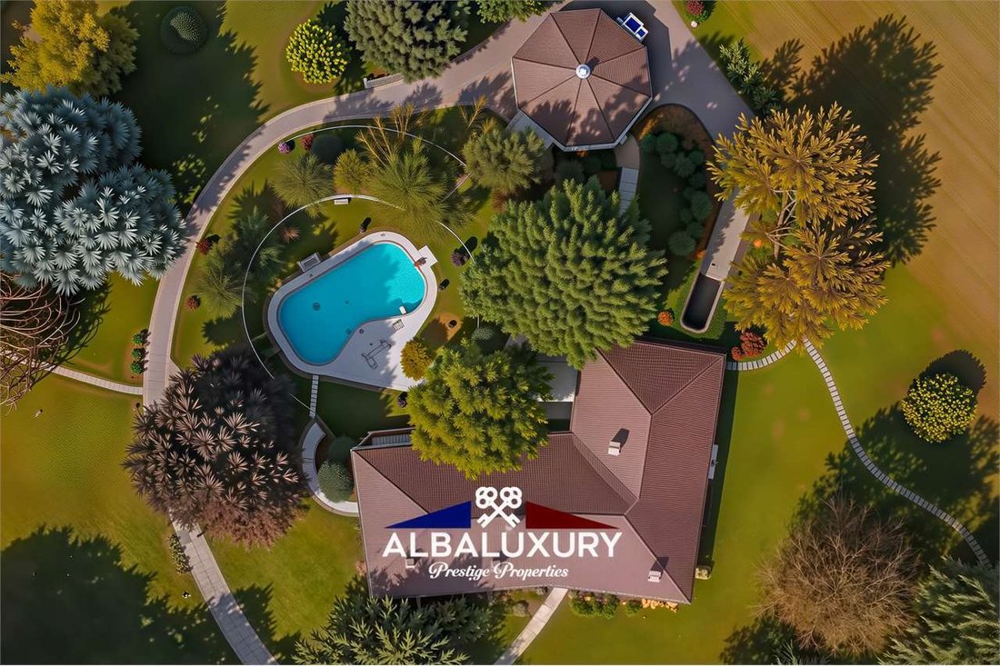 Villa in Casatenovo, Lombardy, Italy 1 - 17438350