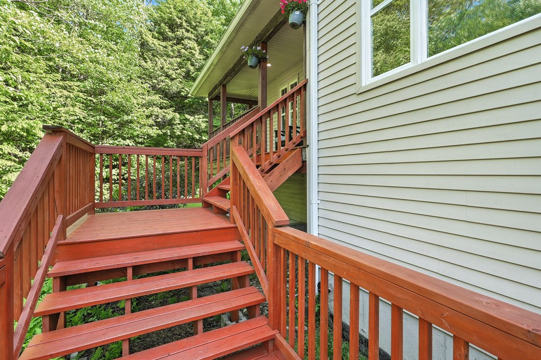 House in Les Collines-de-l'Outaouais, Canada 2 - 17436706