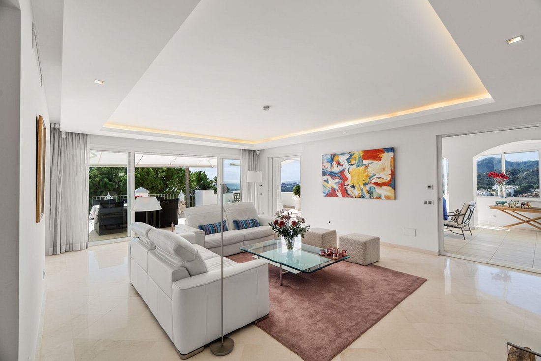 Apartment in La Quinta, Benahavis, Andalusia 4 - 17440570