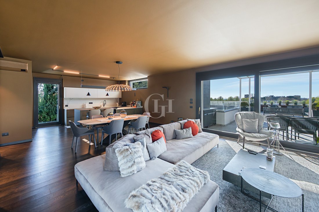 Penthouse in Hill Zone, Padenghe sul Garda, Lombardy 5 - 17440424