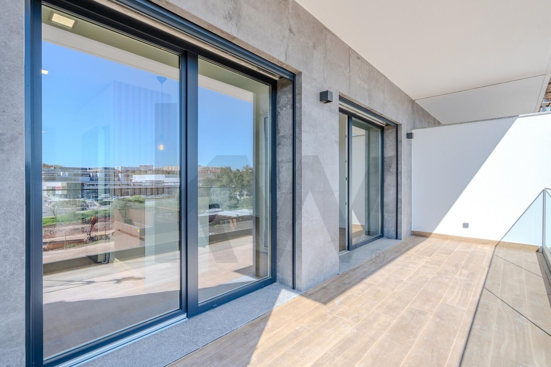 Apartment in Paco de Arcos, Lisbon, Portugal 5 - 17440448