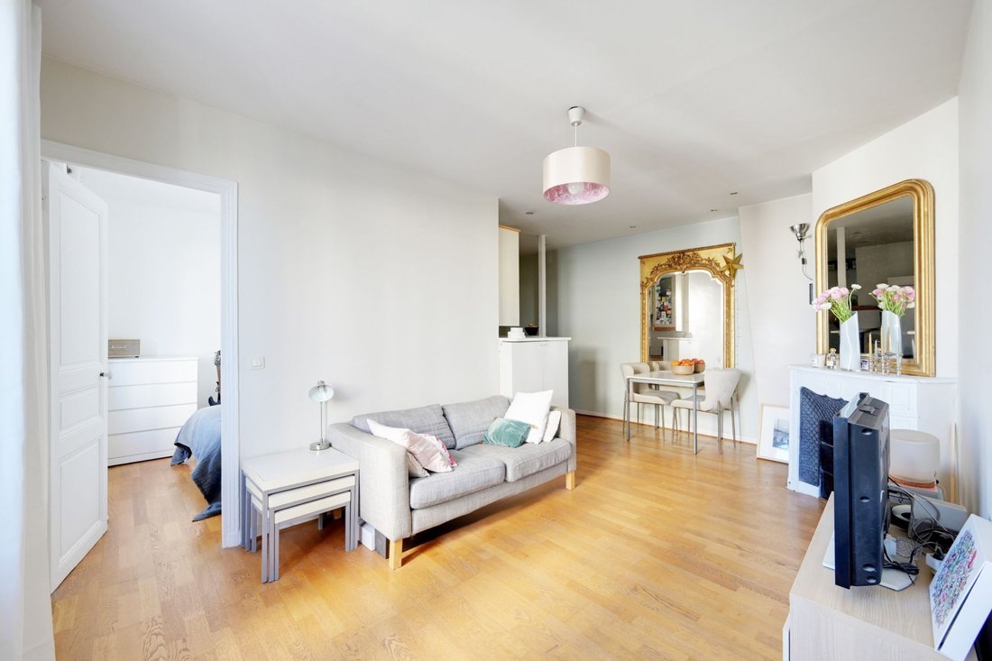 Apartment in Hôtel de Ville-Planchette, Levallois-Perret, France 2 - 17440499
