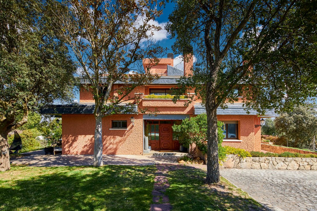 Villa in Ciudalcampo, San Sebastián de los Reyes, Comunidad de Madrid 1 - 17440633