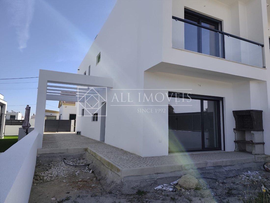 House in Quinta do Anjo, Setubal, Portugal 1 - 17440586