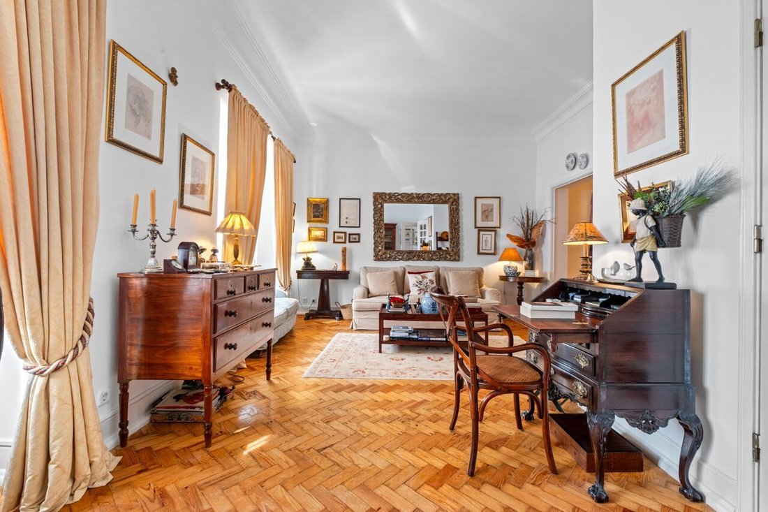 Apartment in Areeiro, Lisbon, Portugal 3 - 17440592