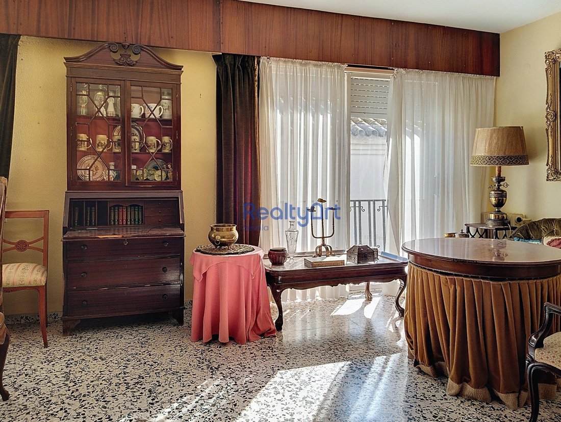 Apartment in Casco Antiguo, Seville, Spain 4 - 17440709