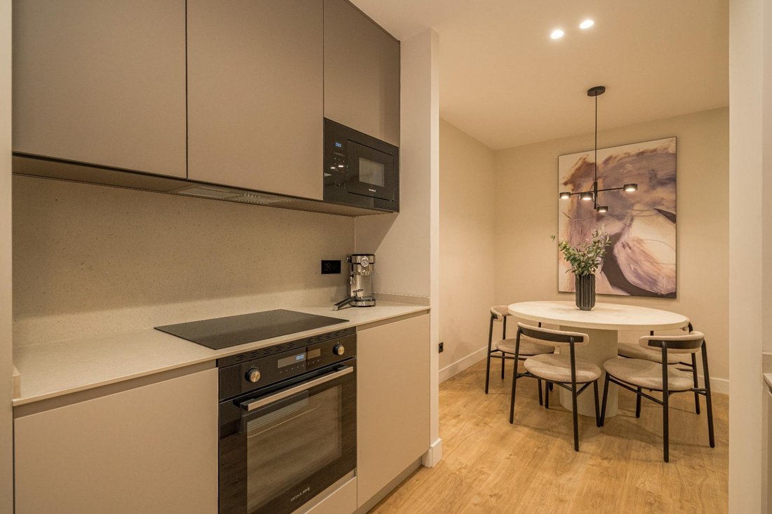 Apartment in Retiro, Madrid, Spain 5 - 17440719
