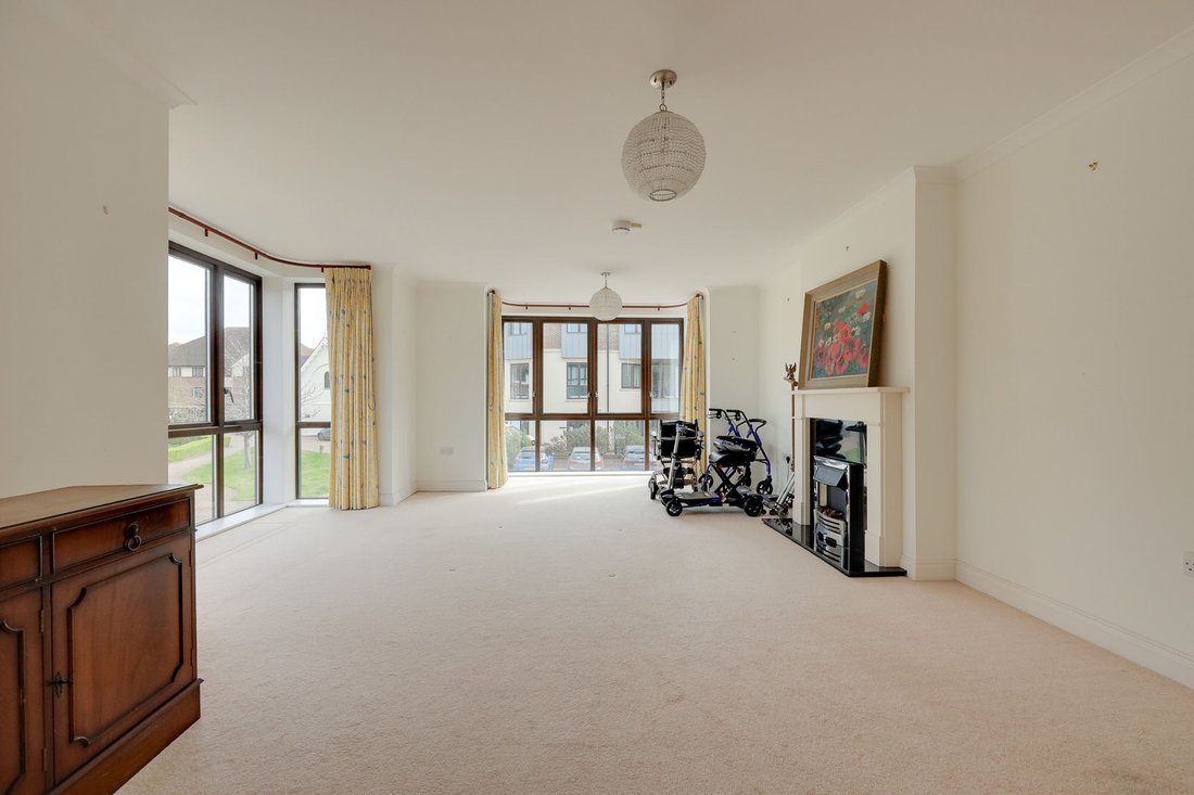 Apartment in Ditchling, England 2 - 17440728