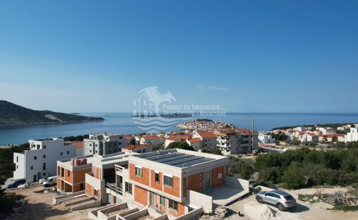 Apartment in Primosten, Sibenik-Knin County, Croatia 1