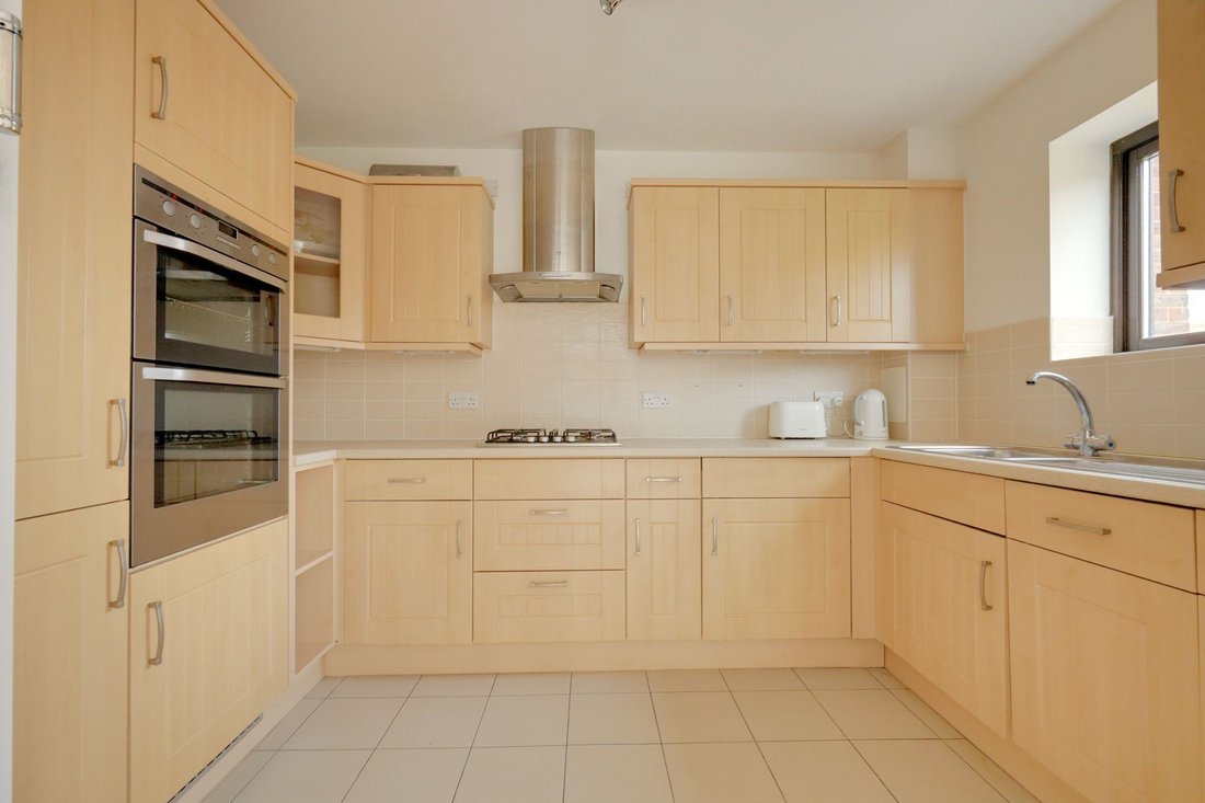 Apartment in Ditchling, England 3 - 17440728