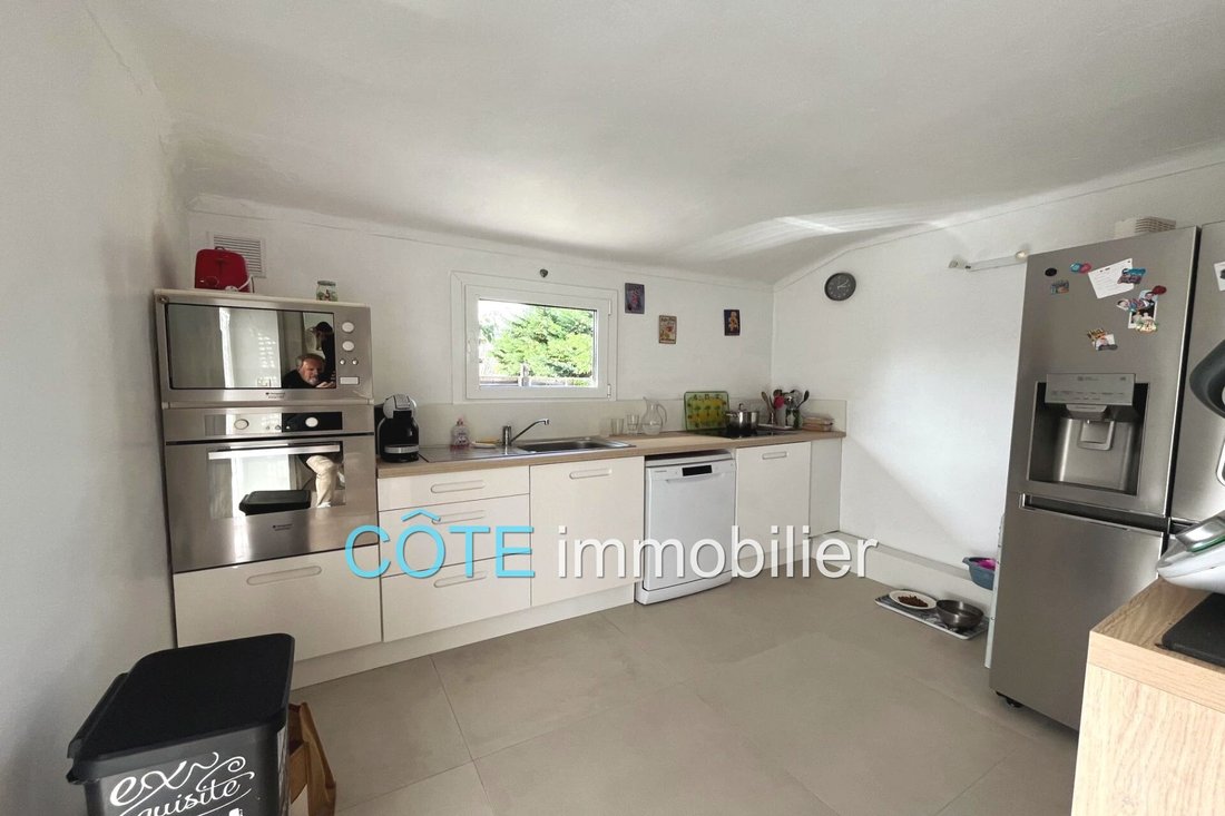 Villa in Les Cougoulins-Rastines, Antibes, France 4 - 17440644