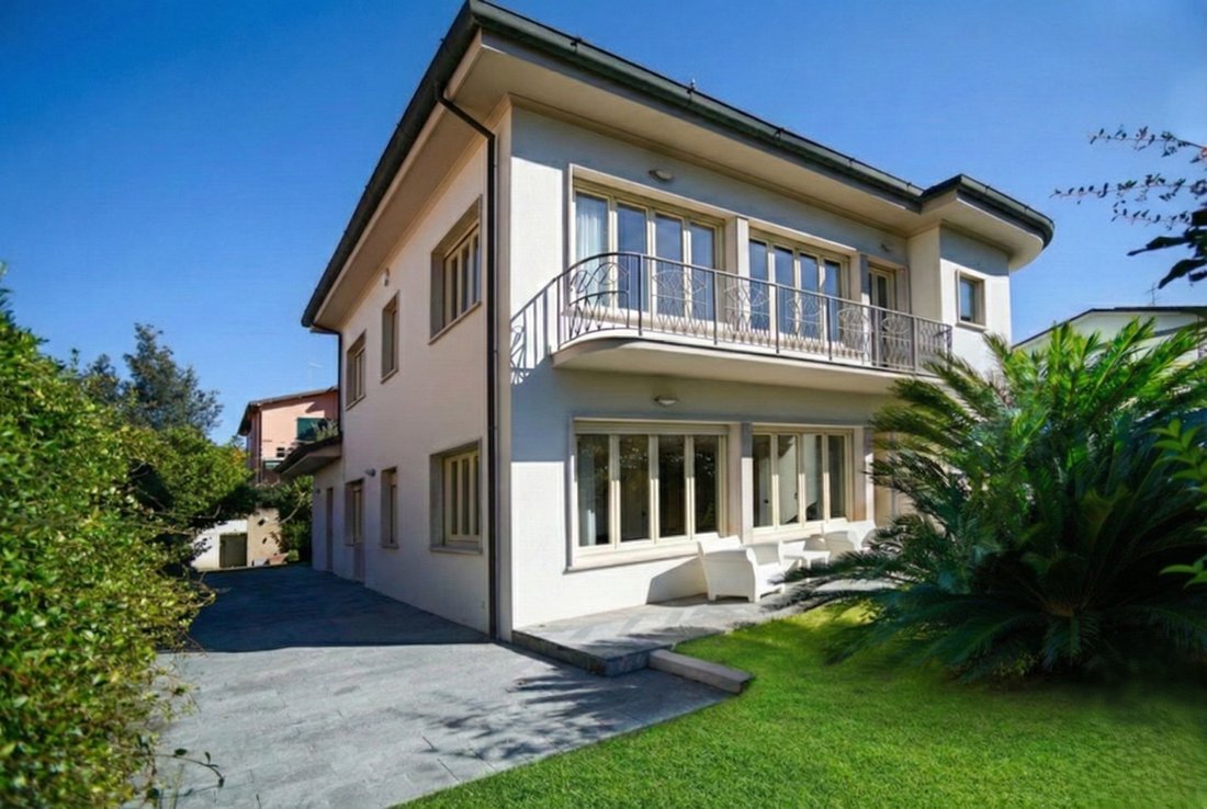 Villa in Marco Polo - Don Bosco, Viareggio, Tuscany 2 - 17441148