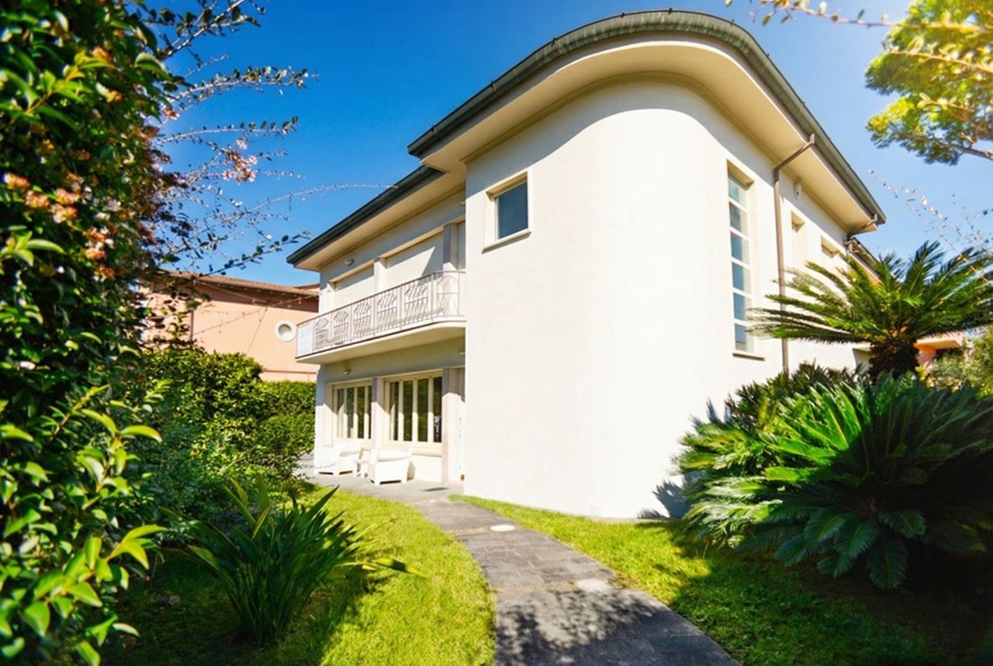 Villa in Marco Polo - Don Bosco, Viareggio, Tuscany 1 - 17441148