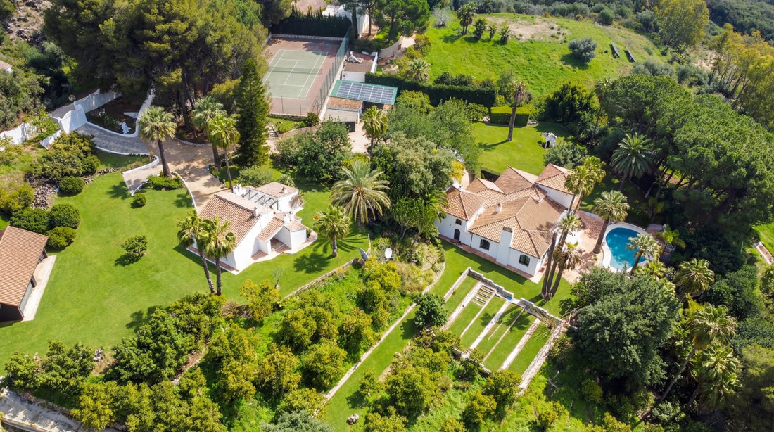 Estate in Alhaurin el Grande, Andalusia, Spain 1 - 17422520