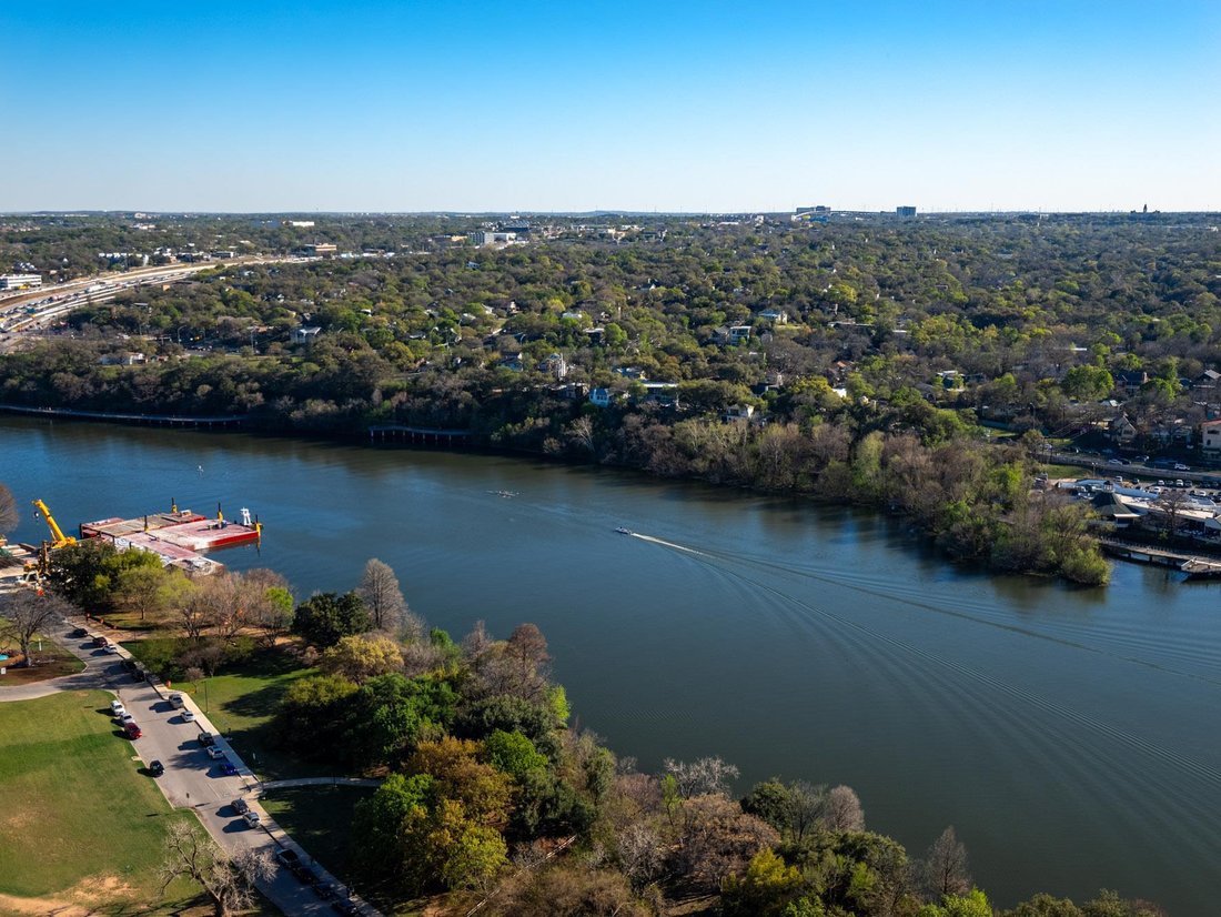 Condo in Austin, Texas, United States 1 - 17441037