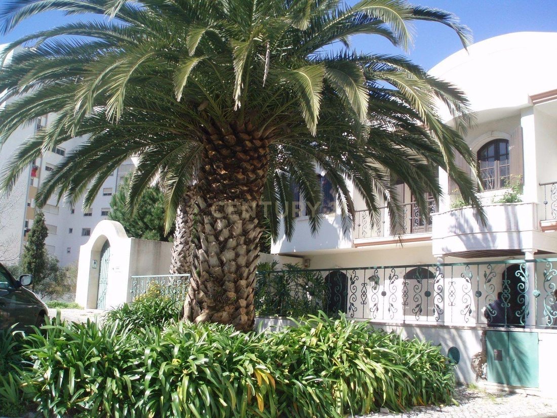 Villa in Massama e Monte Abraao, Lisbon, Portugal 2 - 11974513