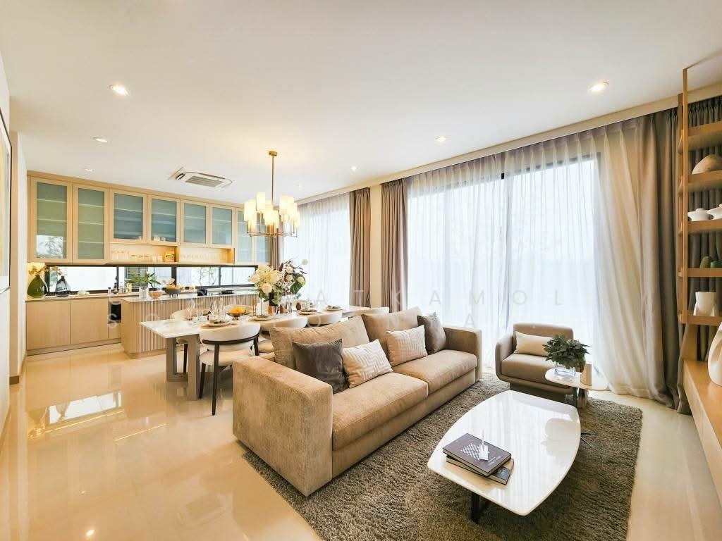 Townhouse in Khlong Sam Prawet, Krung Thep Maha Nakhon, Thailand 4 - 17441663