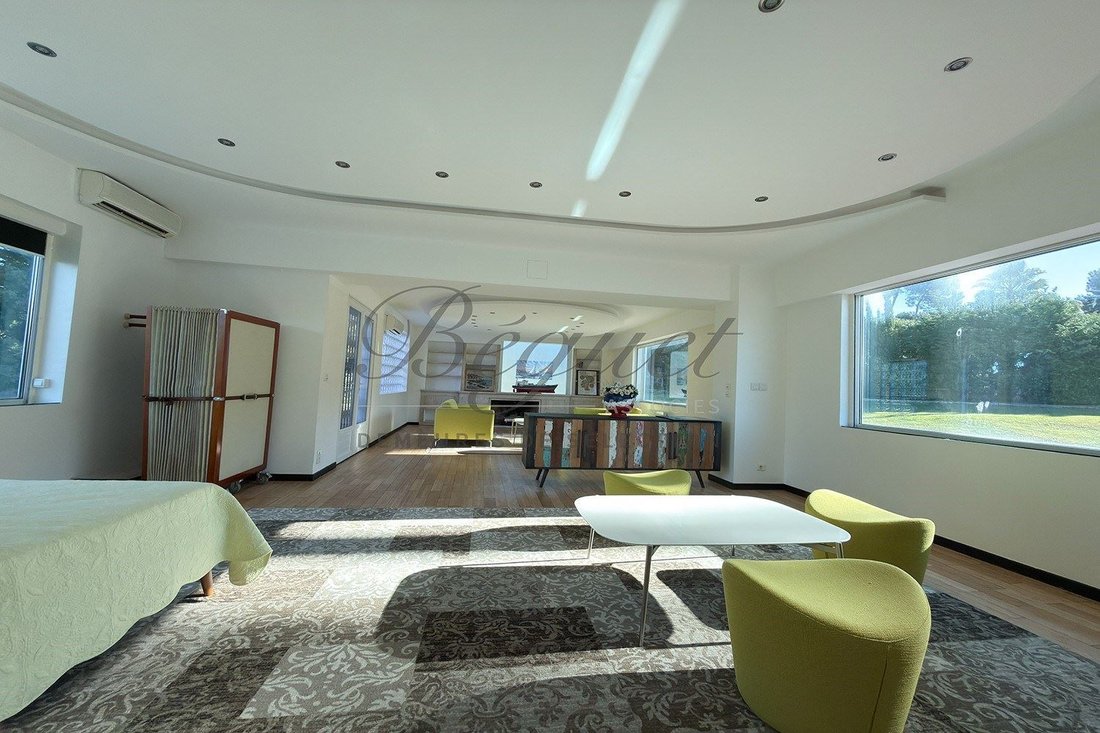 House in Saint Maymes-Lauvert, Antibes, France 4 - 17396059