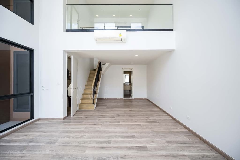 Townhouse in Ban Pong, Ratchaburi, Thailand 3 - 17441772