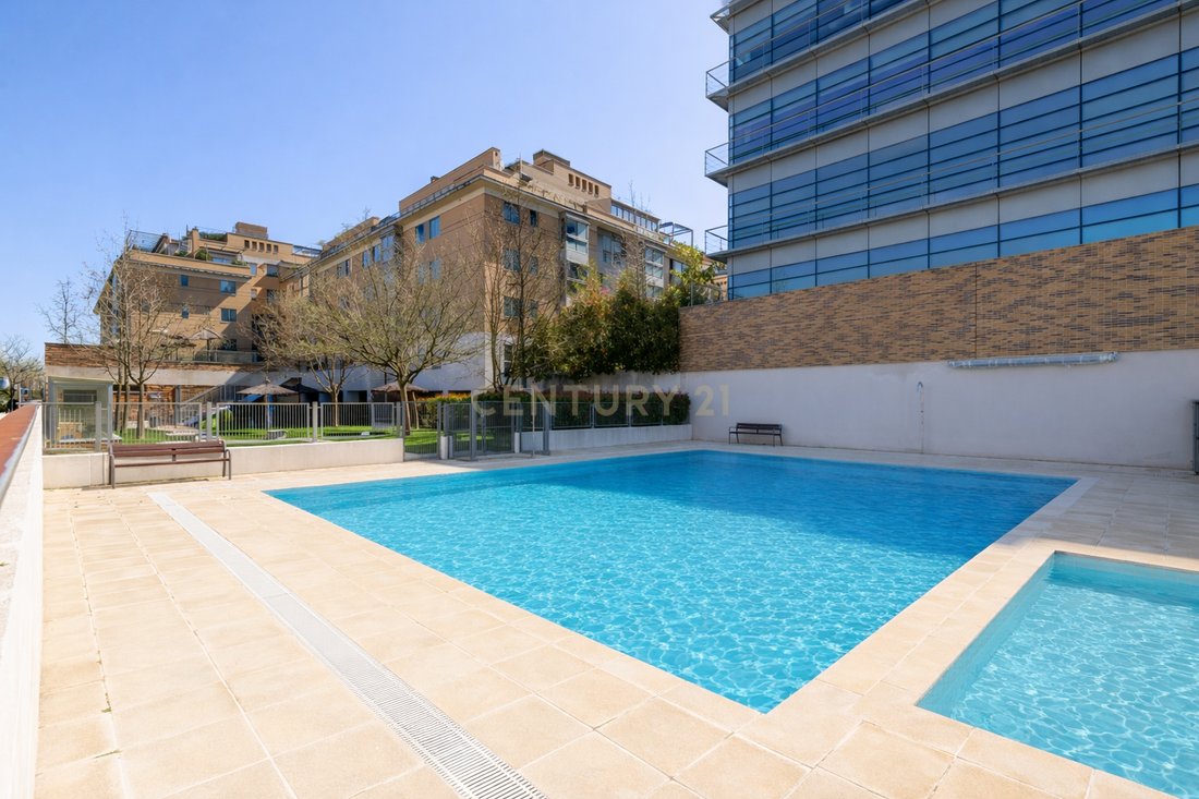 Apartment in Pozuelo de Alarcon, Comunidad de Madrid, Spain 2 - 17438935