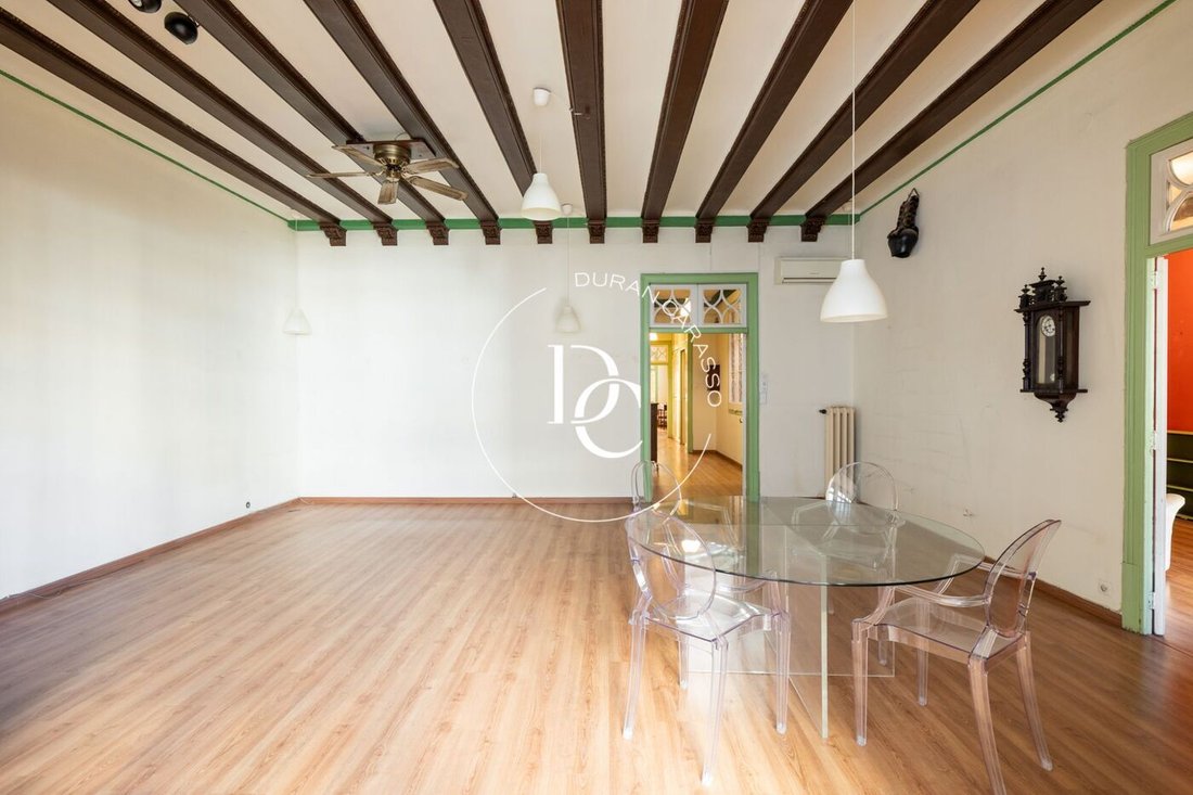 Apartment in Eixample, Barcelona, Spain 4 - 17440926
