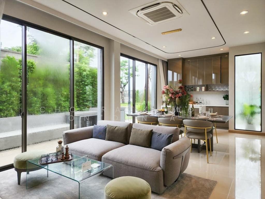 Townhouse in Khlong Sam Prawet, Krung Thep Maha Nakhon, Thailand 2 - 17441701
