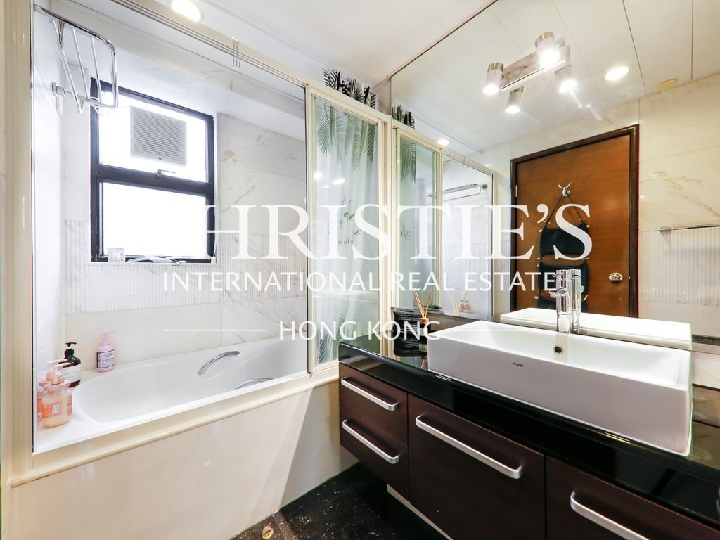 Apartment in Hong Kong, Hong Kong 5 - 17441813
