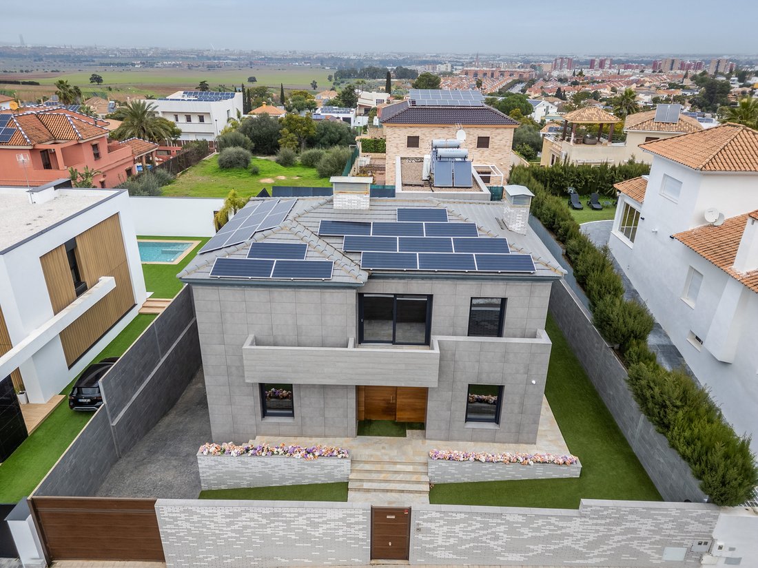 House in Montequinto, Dos Hermanas, Spain 2 - 17441327