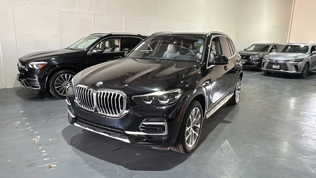 Suv in Placentia, CA, United States 1 - 17441555