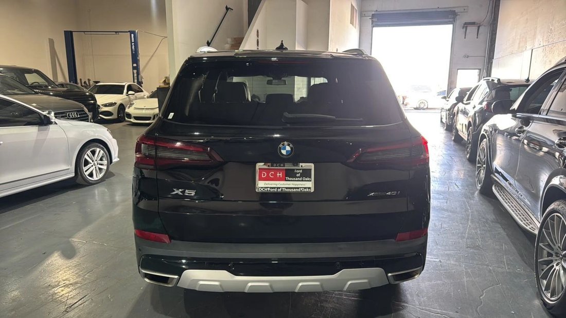 Suv in Placentia, CA, United States 4 - 17441555