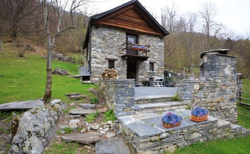 Haus in Campo (Vallemaggia), Tessin, Schweiz 1