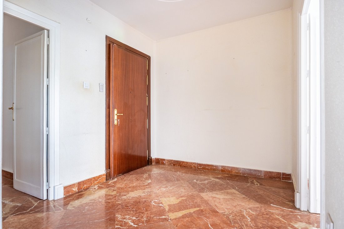 Apartment in Los Remedios, Seville, Spain 3 - 16413260