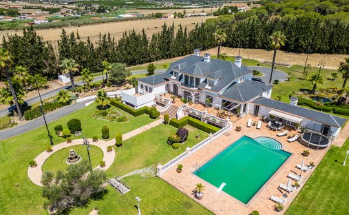 Finca in Aljaraque, Andalusia, Spain 1