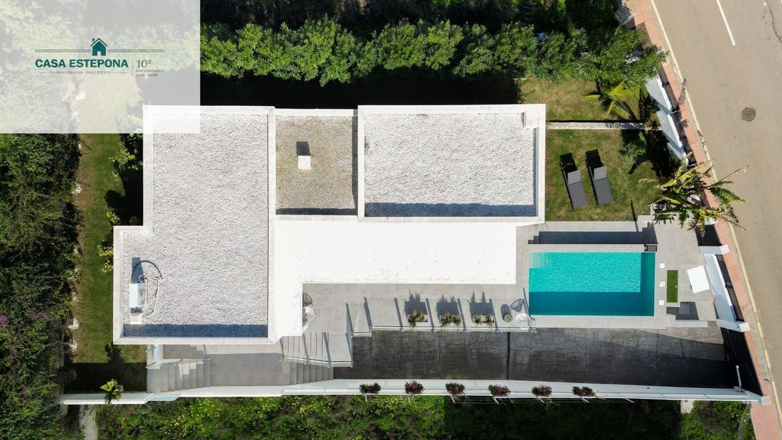 Villa in Estepona, Andalusia, Spain 5 - 17441850