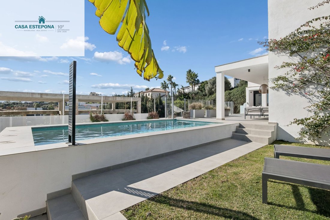 Villa in Estepona, Andalusia, Spain 2 - 17441850