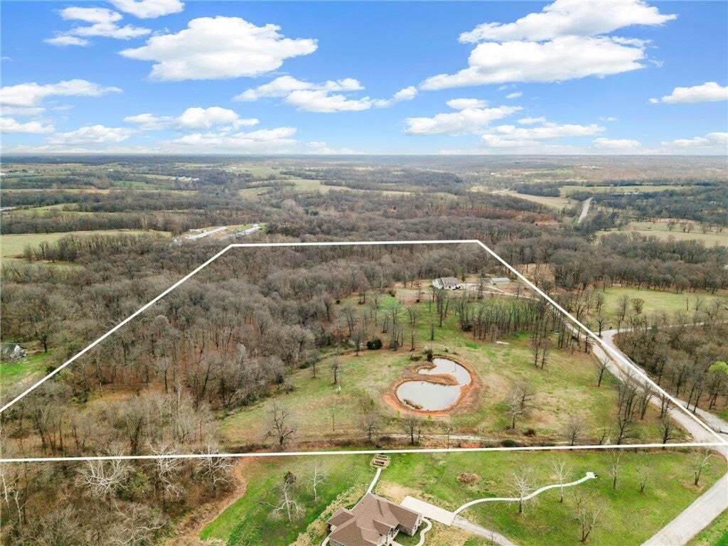 House in Maysville, Arkansas, United States 4 - 17442186