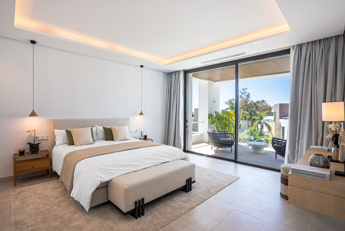 Villa in Marbella, Andalusia, Spain 5 - 12316189