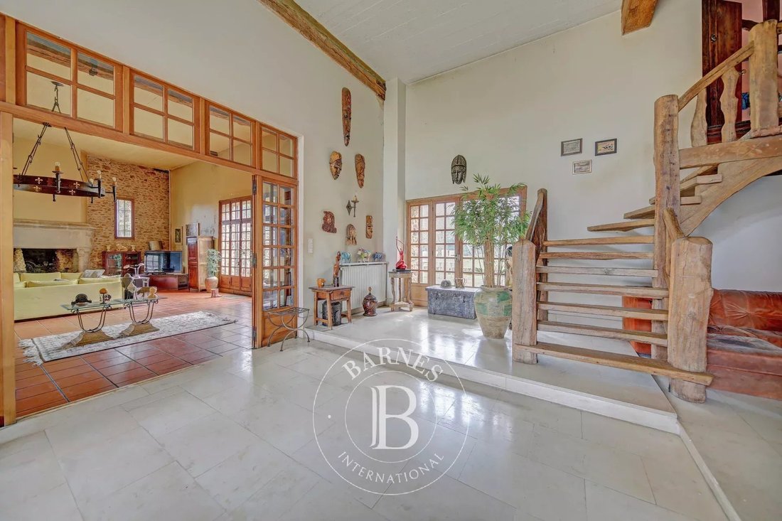 House in Les Loges-en-Josas, Ile-de-France, France 5 - 17447041