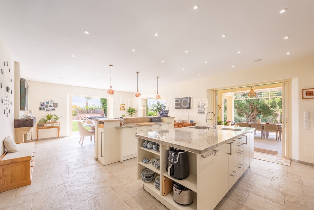 Villa in Sotogrande, San Roque, Andalusia 5 - 17442731