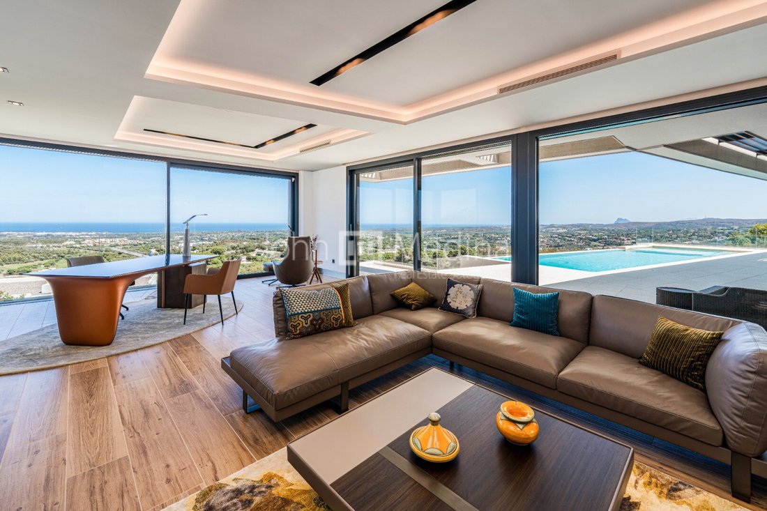 Villa in Sotogrande, San Roque, Andalusia 3 - 17443717