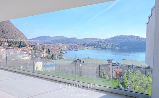 Apartment in Laveno-Mombello, Lombardy, Italy 1